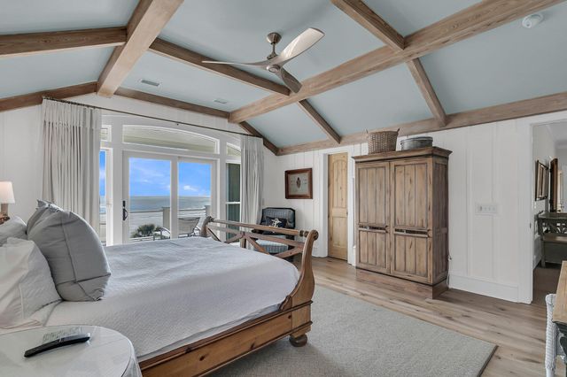 112 Ocean Boulevard, Isle Of Palms, SC 29451