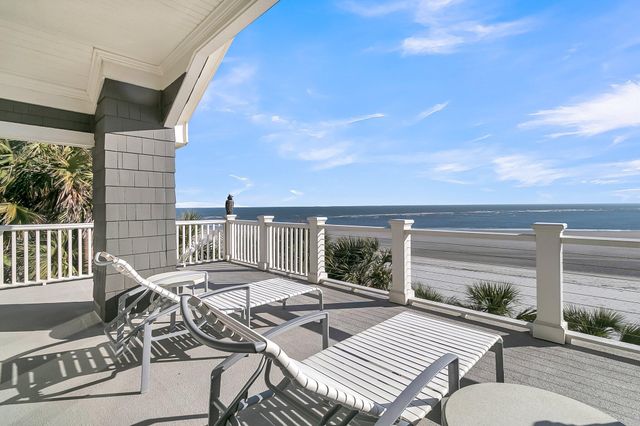 112 Ocean Boulevard, Isle Of Palms, SC 29451