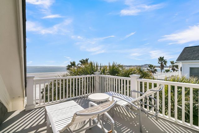 112 Ocean Boulevard, Isle Of Palms, SC 29451