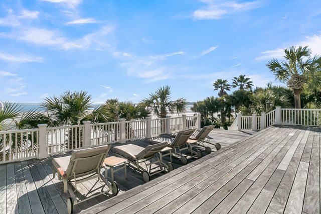 112 Ocean Boulevard, Isle Of Palms, SC 29451