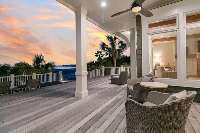 112 Ocean Boulevard, Isle Of Palms, SC 29451