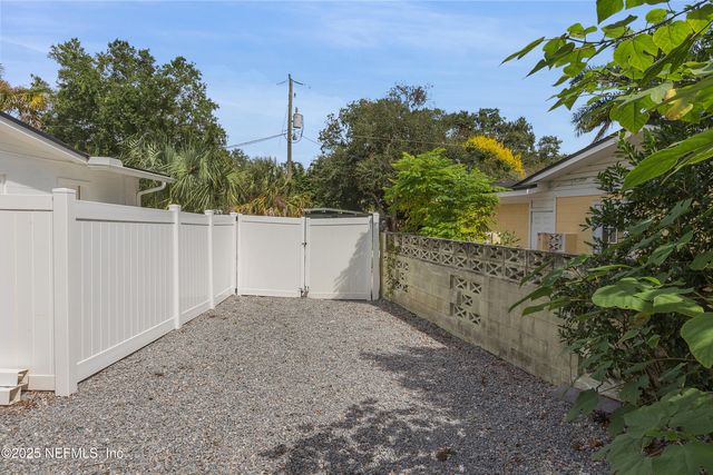 1634 BENTIN Drive S, Jacksonville Beach, FL 32250