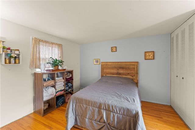 162 E Edgewood Dr, Peters Twp, PA 15317