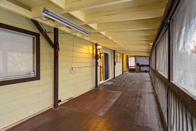 8 La Foret Dr, Oroville, CA 95966