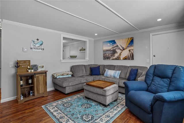 70 Carroll Avenue 310, Newport, RI 02840