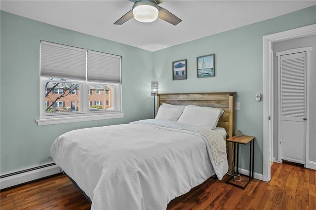 70 Carroll Avenue 310, Newport, RI 02840