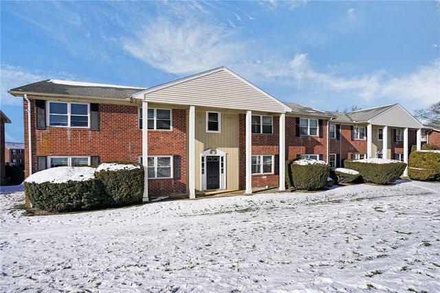 70 Carroll Avenue 310, Newport, RI 02840