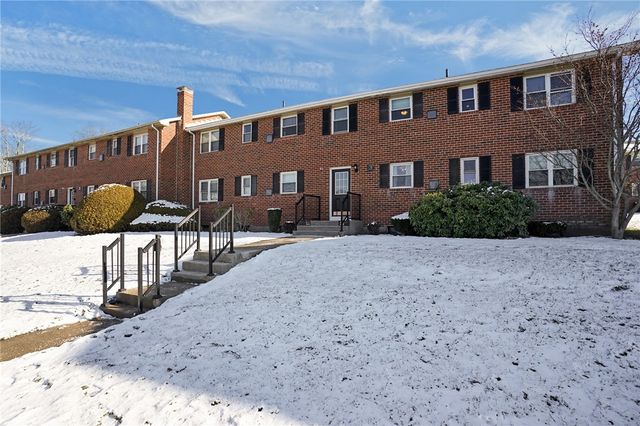 70 Carroll Avenue 310, Newport, RI 02840