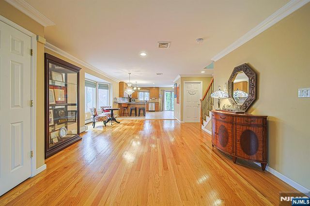 432 Washington Avenue A, Cliffside Park, NJ 07010