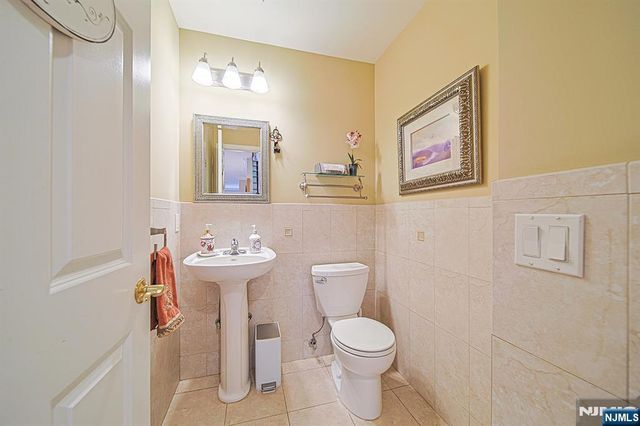 432 Washington Avenue A, Cliffside Park, NJ 07010