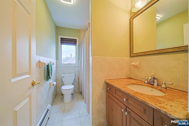 432 Washington Avenue A, Cliffside Park, NJ 07010