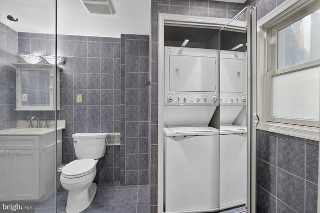 55 E CHEROKEE DR, Newark, DE 19713