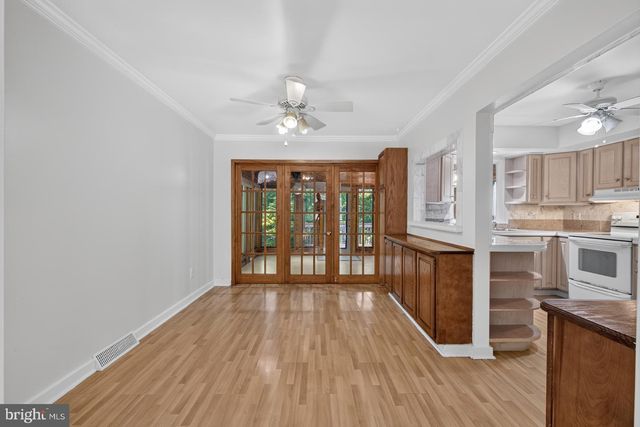 55 E CHEROKEE DR, Newark, DE 19713
