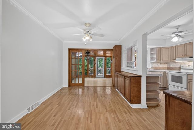 55 E CHEROKEE DR, Newark, DE 19713