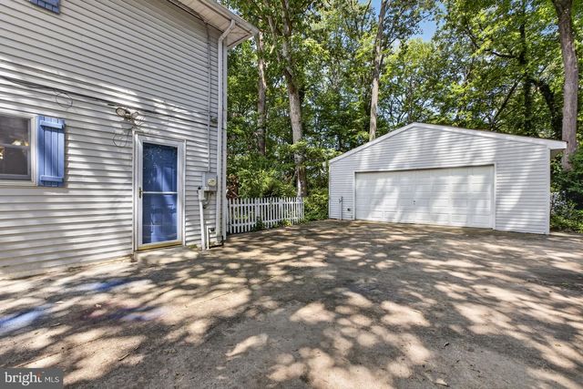 55 E CHEROKEE DR, Newark, DE 19713