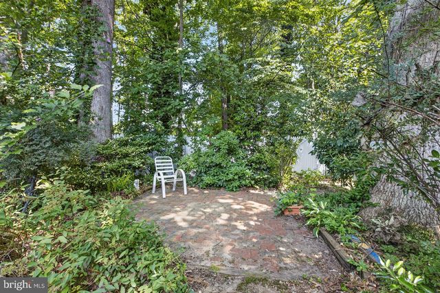 55 E CHEROKEE DR, Newark, DE 19713