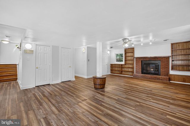 55 E CHEROKEE DR, Newark, DE 19713