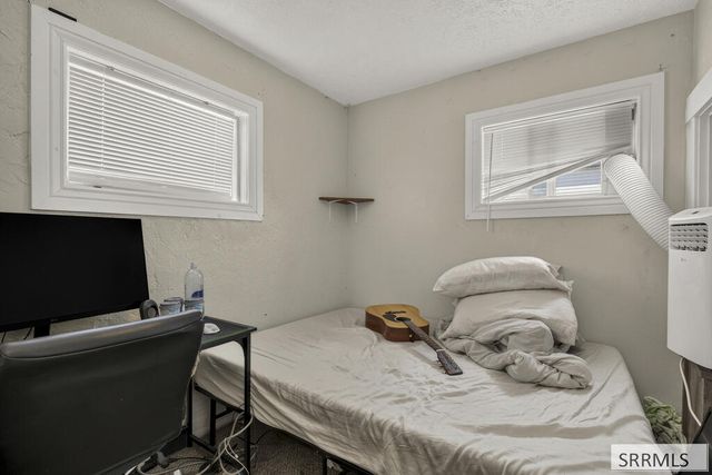 270 1st Street, Idaho Falls, ID 83401