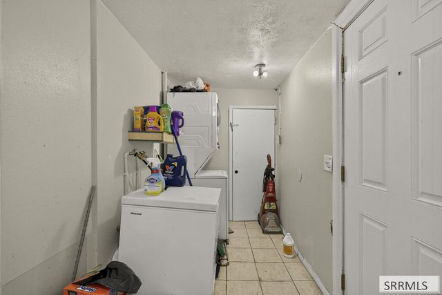 270 1st Street, Idaho Falls, ID 83401