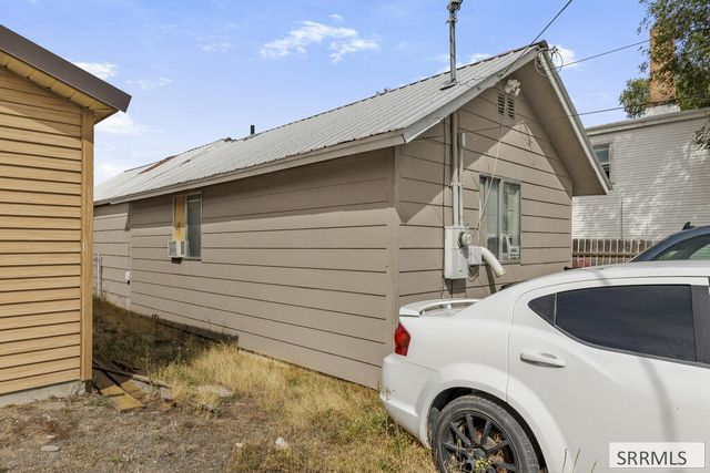 270 1st Street, Idaho Falls, ID 83401