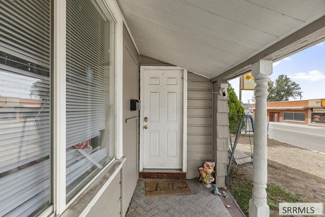 270 1st Street, Idaho Falls, ID 83401
