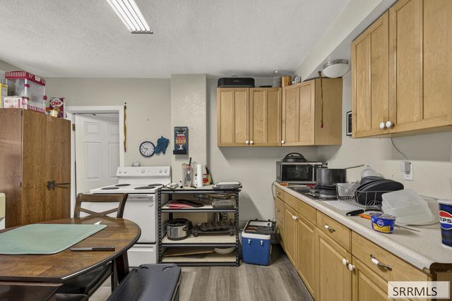 270 1st Street, Idaho Falls, ID 83401