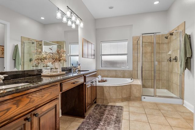420 Copper Circle, Lantana, TX 76226