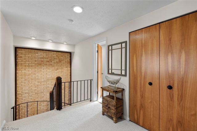 824 S Chillicothe Road 5, Aurora, OH 44202