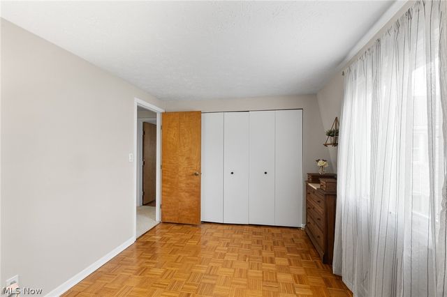 824 S Chillicothe Road 5, Aurora, OH 44202