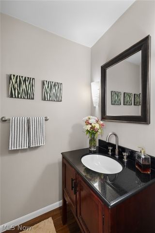 824 S Chillicothe Road 5, Aurora, OH 44202