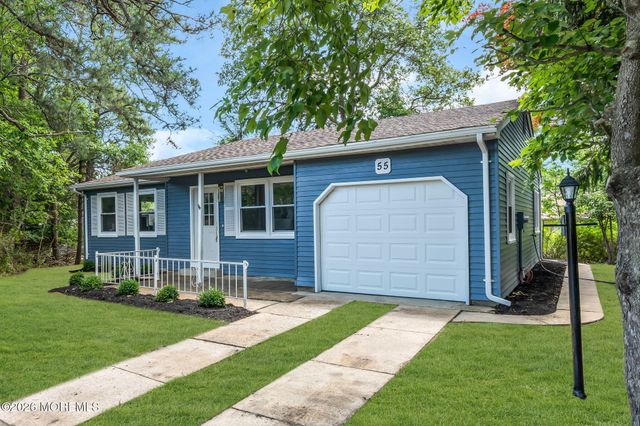 55 Chelsea Drive, Whiting, NJ 08759