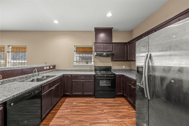 5219 Farmer Street, Houston, TX 77020