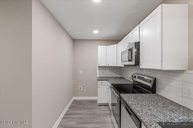 115 Wood River Road, West End, NC 27376