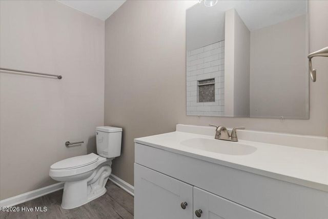 115 Wood River Road, West End, NC 27376