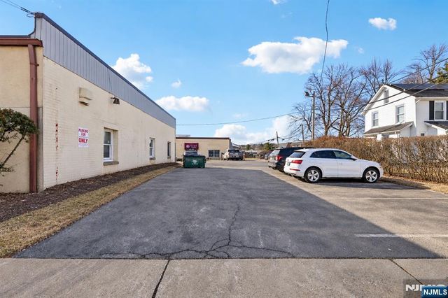 126 Valley, Glen Rock, NJ 07452