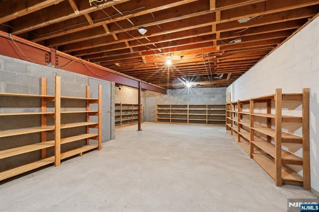 126 Valley, Glen Rock, NJ 07452