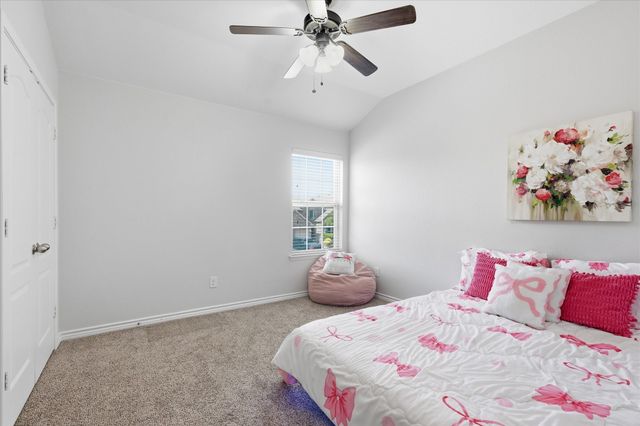 1100 Crest Breeze Drive, Fort Worth, TX 76052