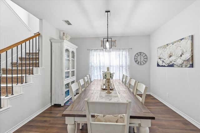 1100 Crest Breeze Drive, Fort Worth, TX 76052
