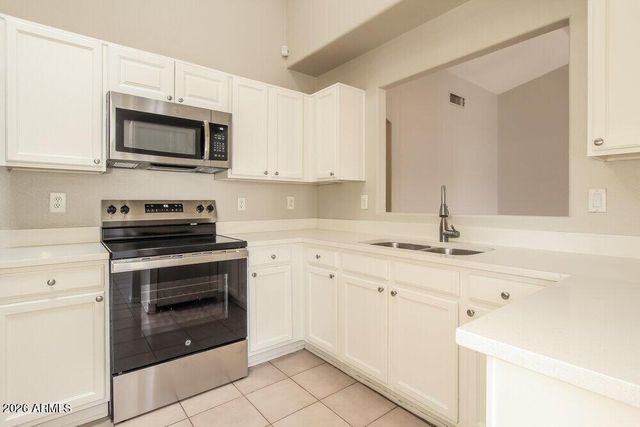 13177 W Desert Lane, Surprise, AZ 85374