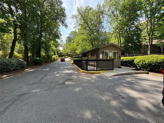 2507 Cumberland Court SE, Smyrna, GA 30080