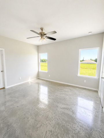 6 Greenway Drive, Trinity, TX 75862