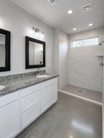 6 Greenway Drive, Trinity, TX 75862