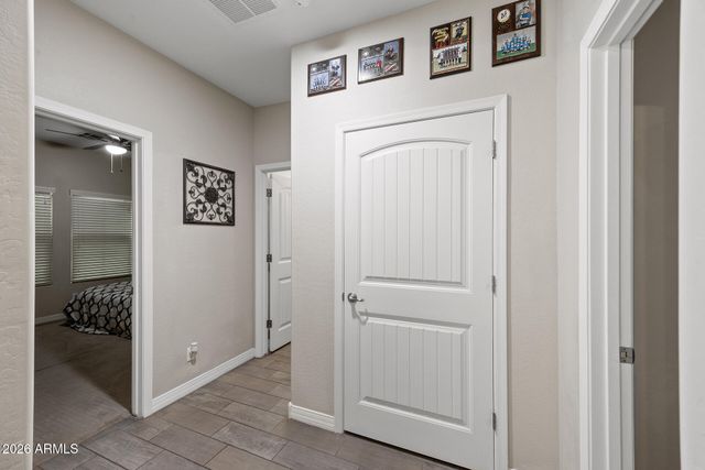 11520 E SABLE Avenue, Mesa, AZ 85212