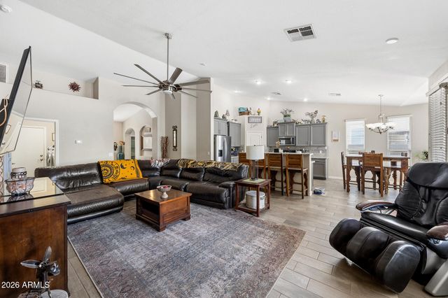 11520 E SABLE Avenue, Mesa, AZ 85212