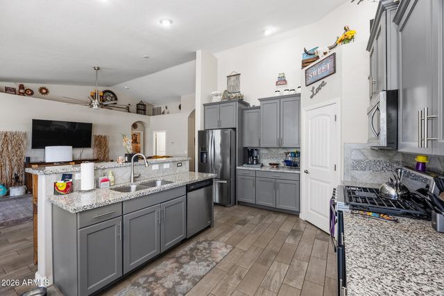 11520 E SABLE Avenue, Mesa, AZ 85212