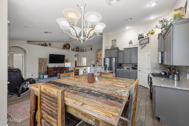 11520 E SABLE Avenue, Mesa, AZ 85212