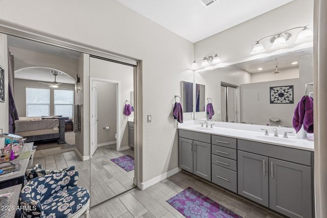 11520 E SABLE Avenue, Mesa, AZ 85212