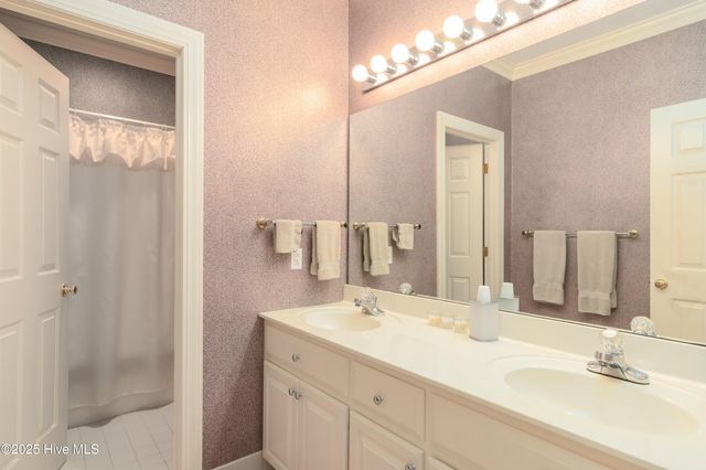 1301 Par Drive, Kinston, NC 28504