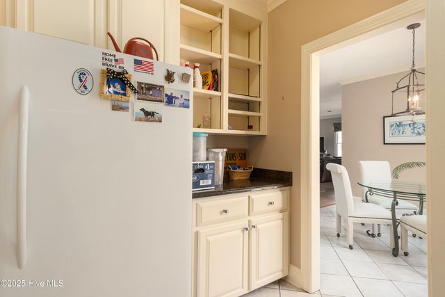 1301 Par Drive, Kinston, NC 28504