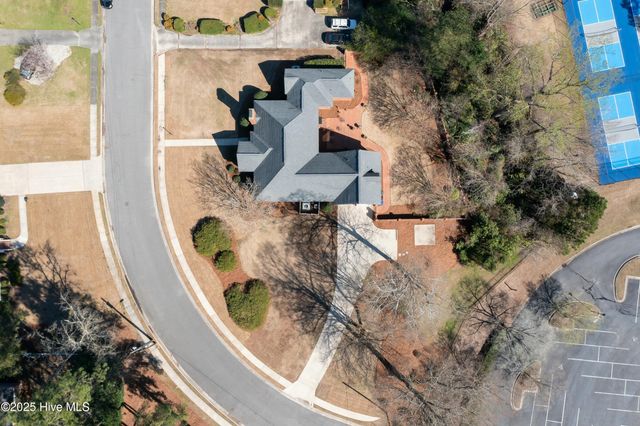 1301 Par Drive, Kinston, NC 28504